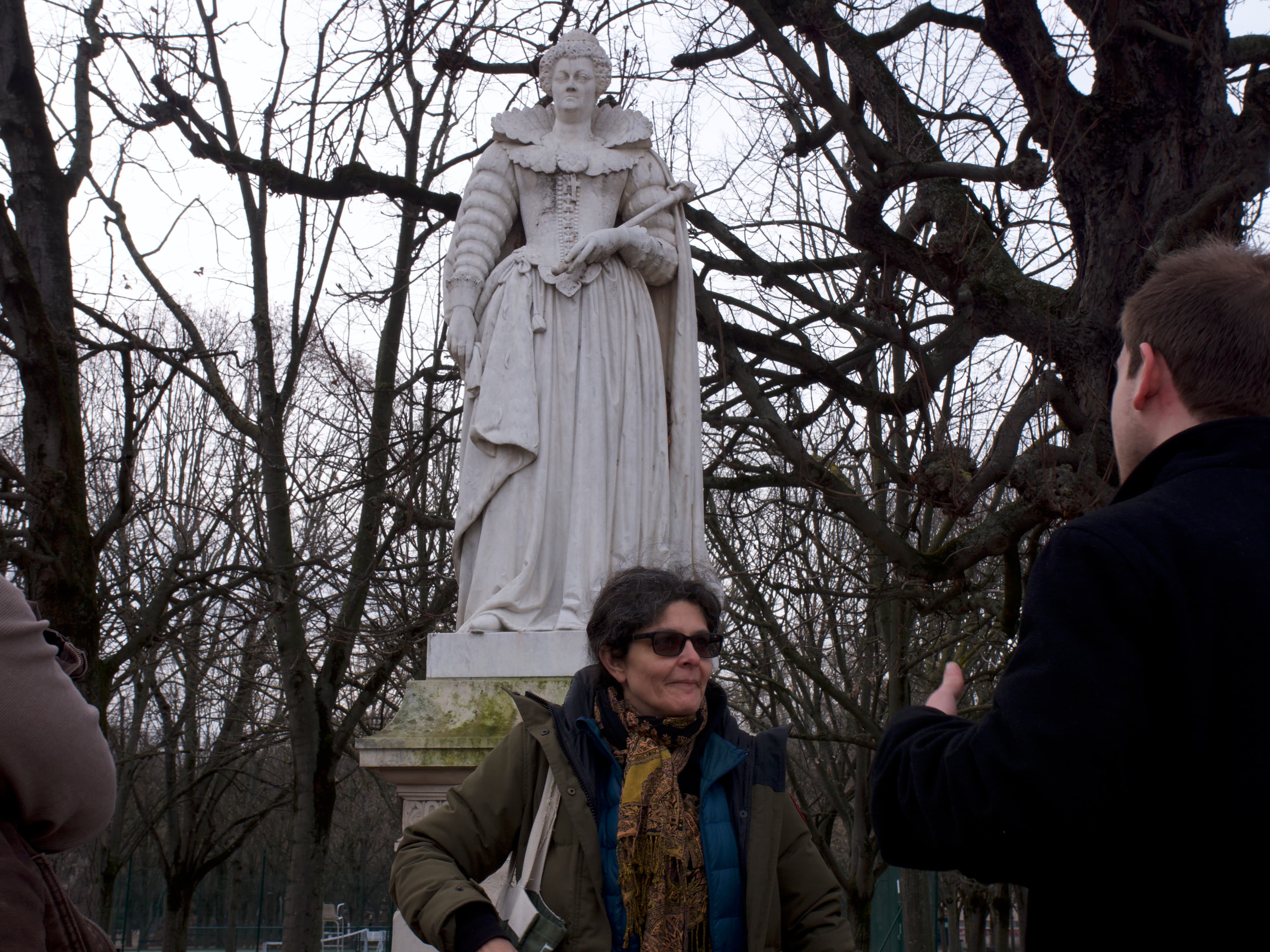 Visiting Marie de Médicis at the Jardin de Luxembourg