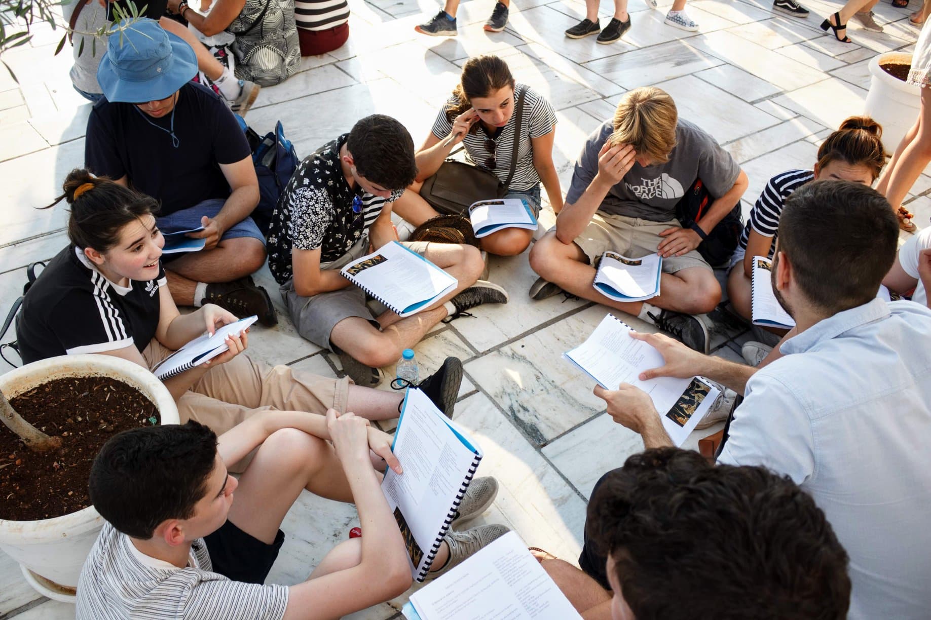 Reading Ancient Greek in situ